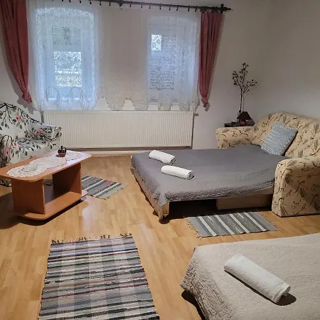 Galyasagi Falu Szive Vendeghaz Πανσιόν Teresztenye